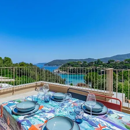Apartment Baia Di Spartaia 1 *