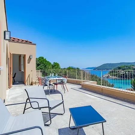 Baia Di Spartaia 1 Apartman *