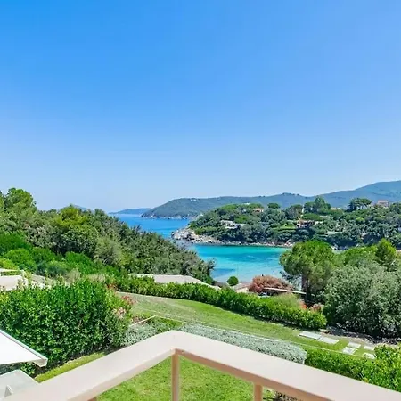 Baia Di Spartaia 1